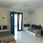 Hotel Rodon House 3*