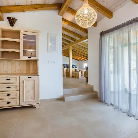 Rodon House Отель 3*