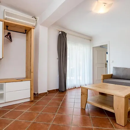 Rodon House Szálloda Limenária
