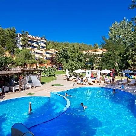 فندق Rodon House يميناريا